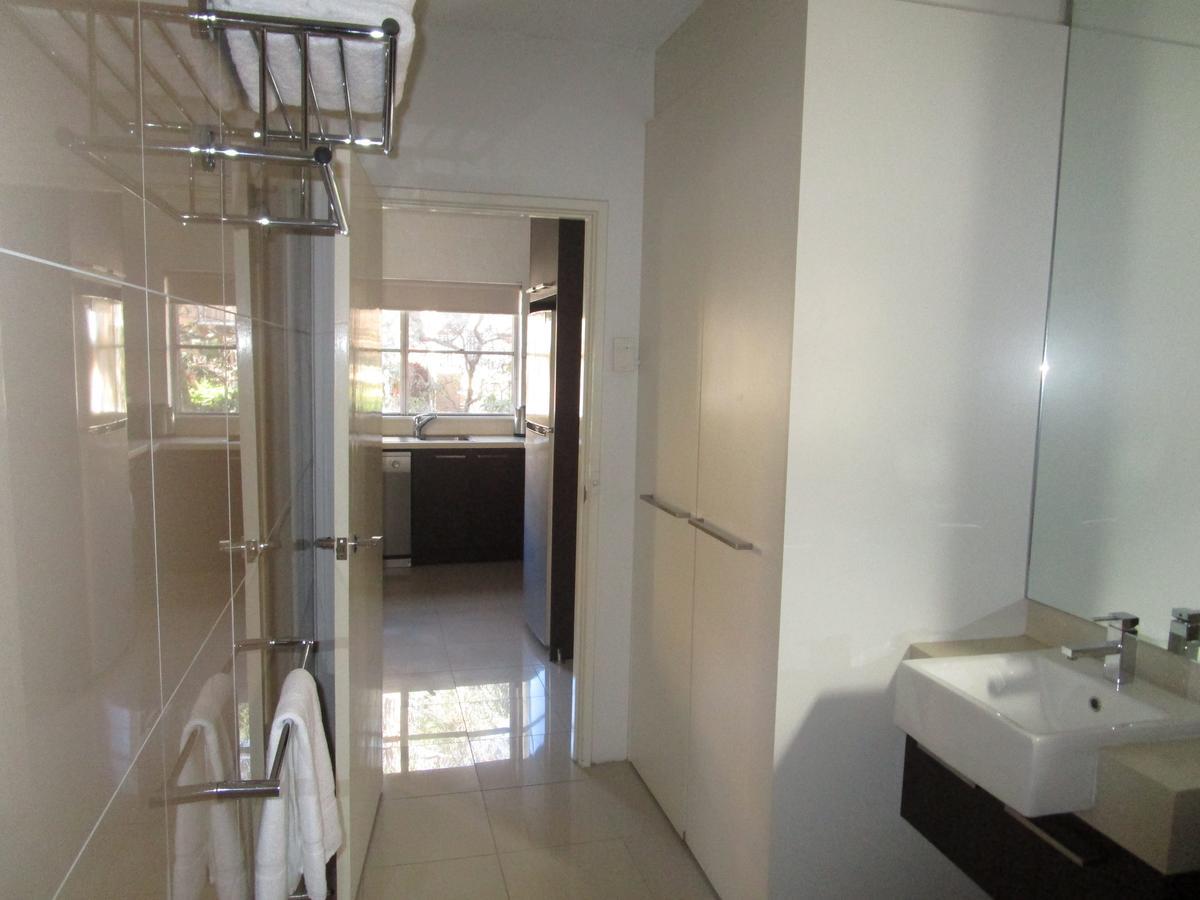 Apartment North Retreat Melbourne